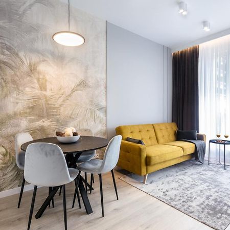 Apartament Voila Warschau Buitenkant foto